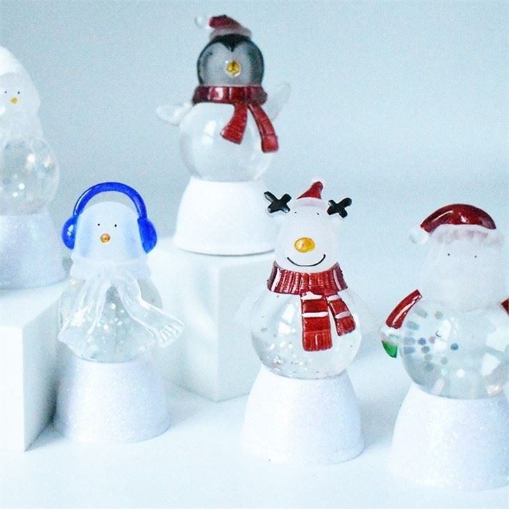 LED SNOW GLOBE